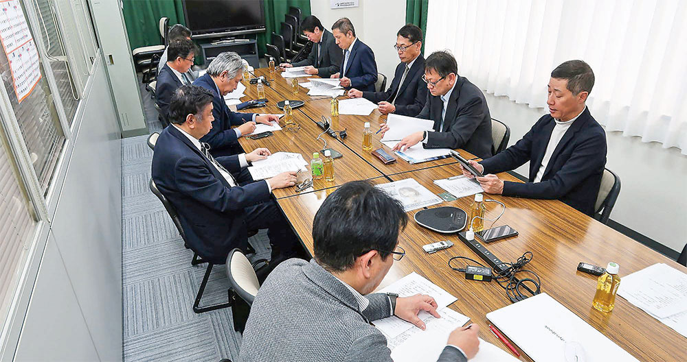 来期の役員体制を協議