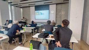 今年度第２回定例会を開催