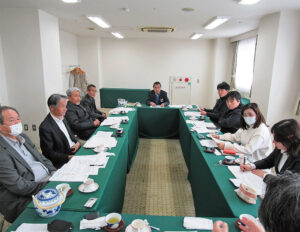 役員人事や事業計画を協議