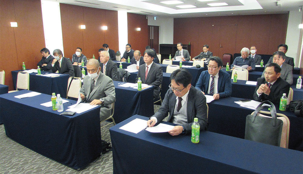 １都２府４県のR・J部会代表ら計26人が出席