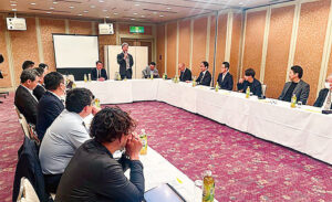 来年度の支部役員人事について審議