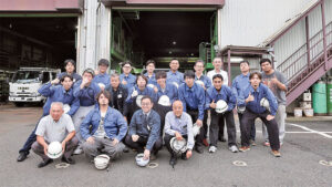 岸本建設工業（神奈川県平塚市）で記念撮影