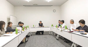支部会への青年部幹部出席について協議