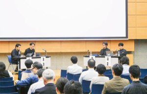 建築における物質性についてディスカッション